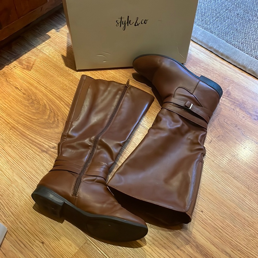 Wide calf boots